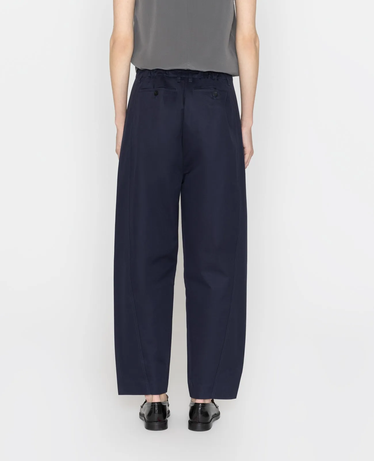 Organic Twisted Seam Tapered Pants