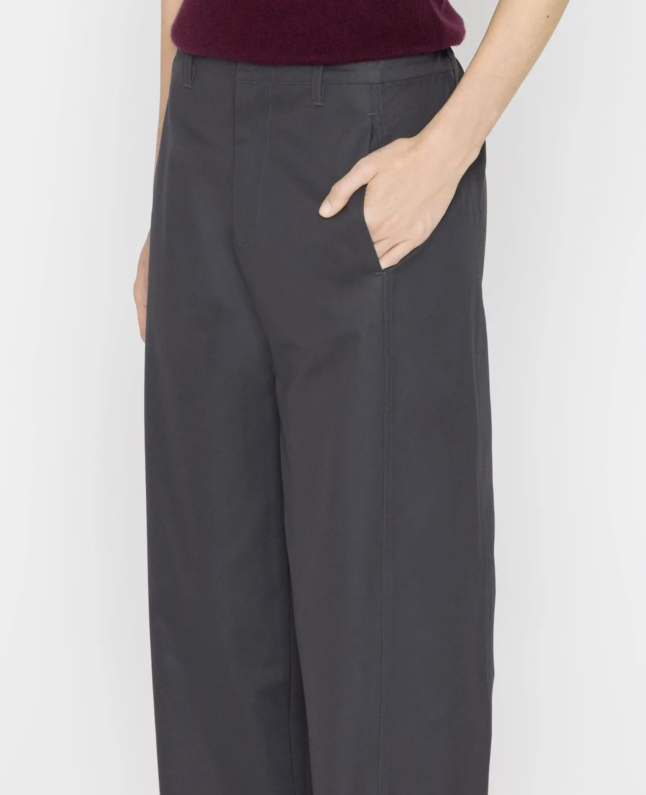 Organic Twisted Seam Tapered Pants