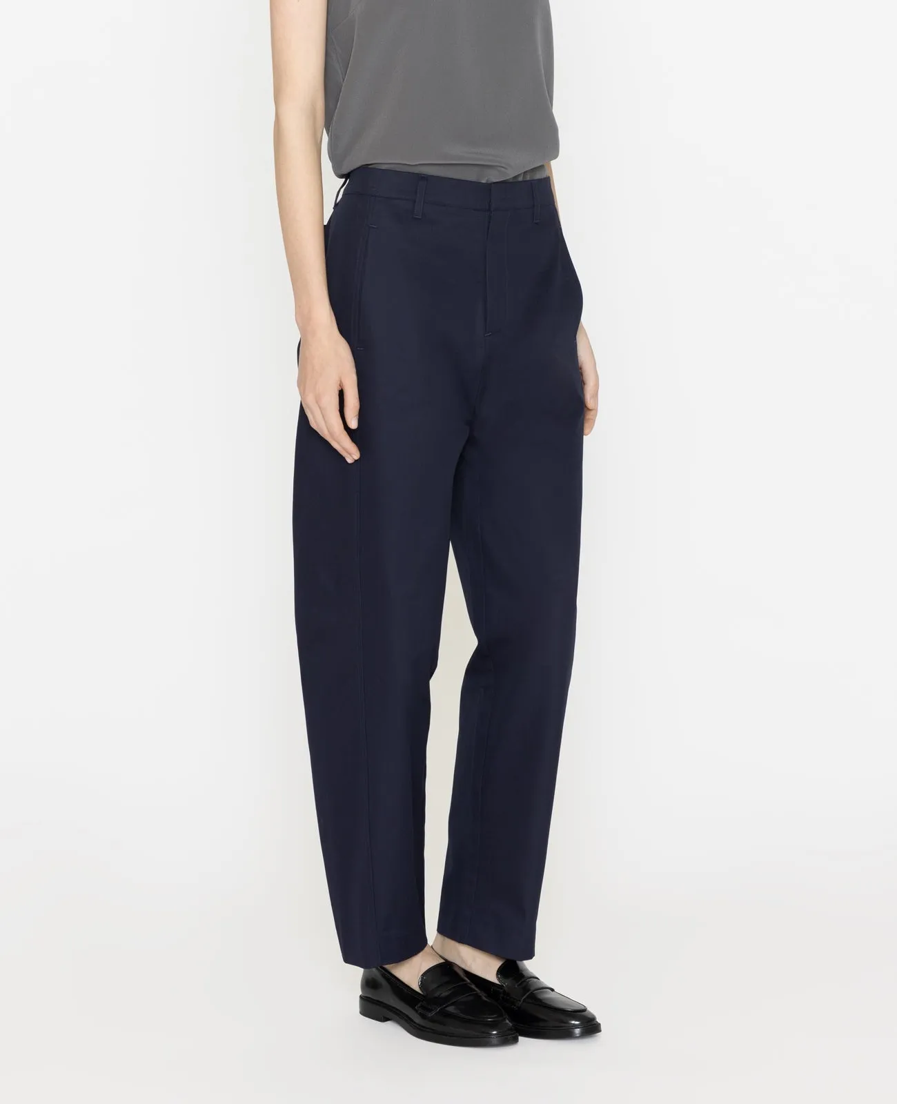 Organic Twisted Seam Tapered Pants