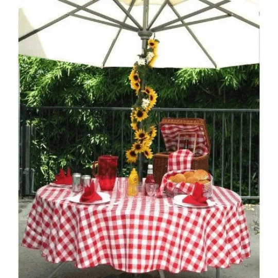 Outdoor Red Checkered Tablecloth With Umbrella Hole & Zipper