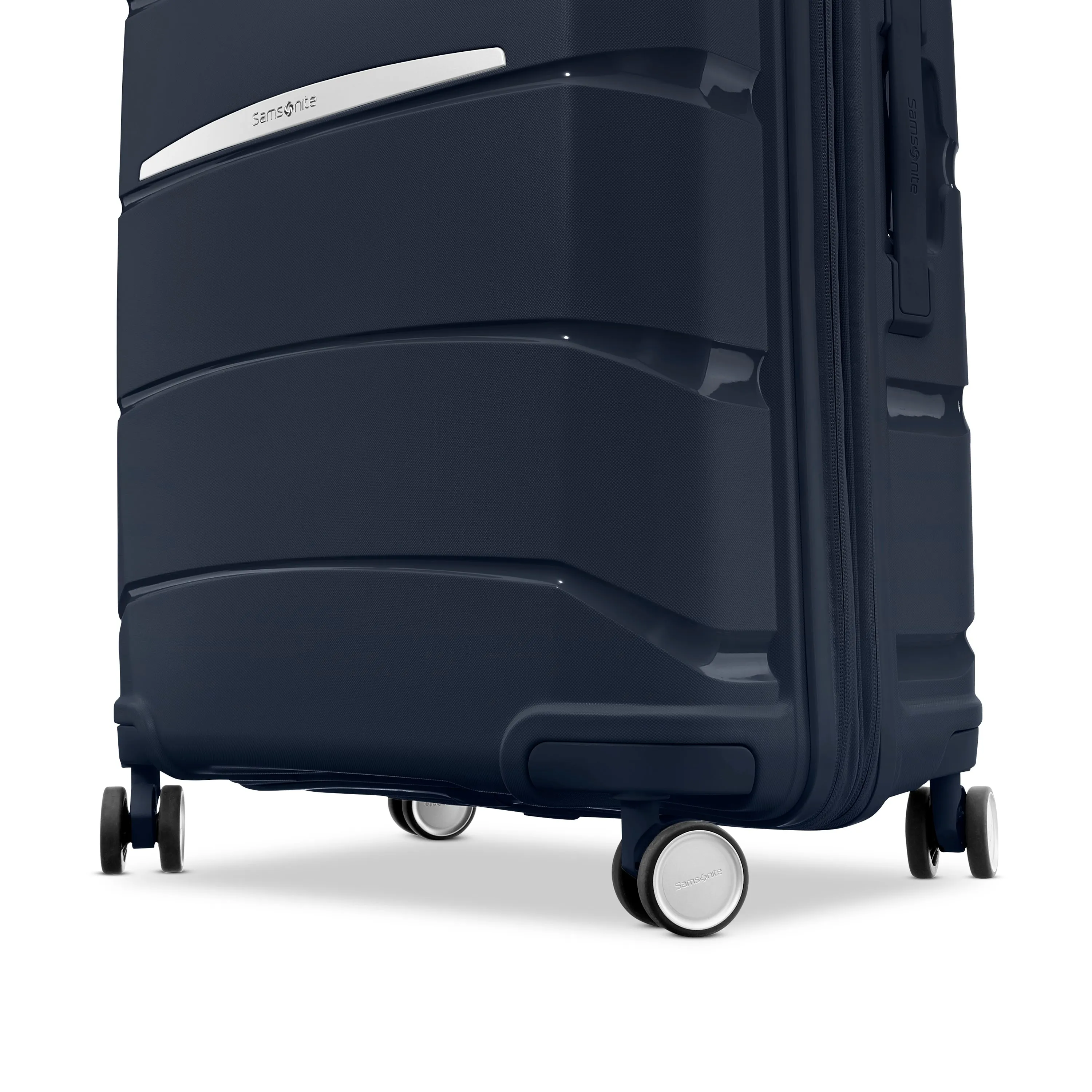 Outline Pro Hardside Large Checked Luggage