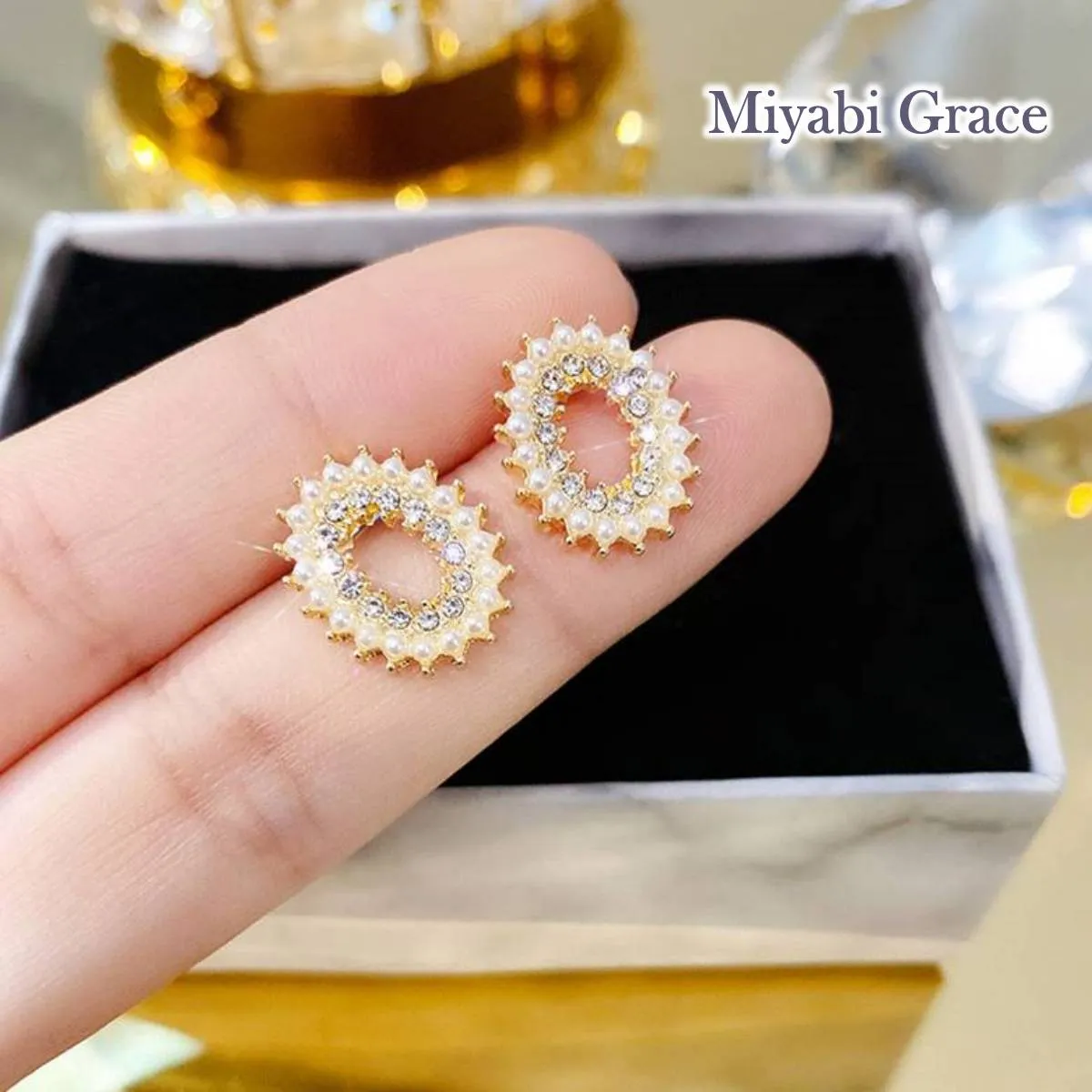 Oval White Pearl Crystal Rhinestone Invisible Clip On Stud Earrings