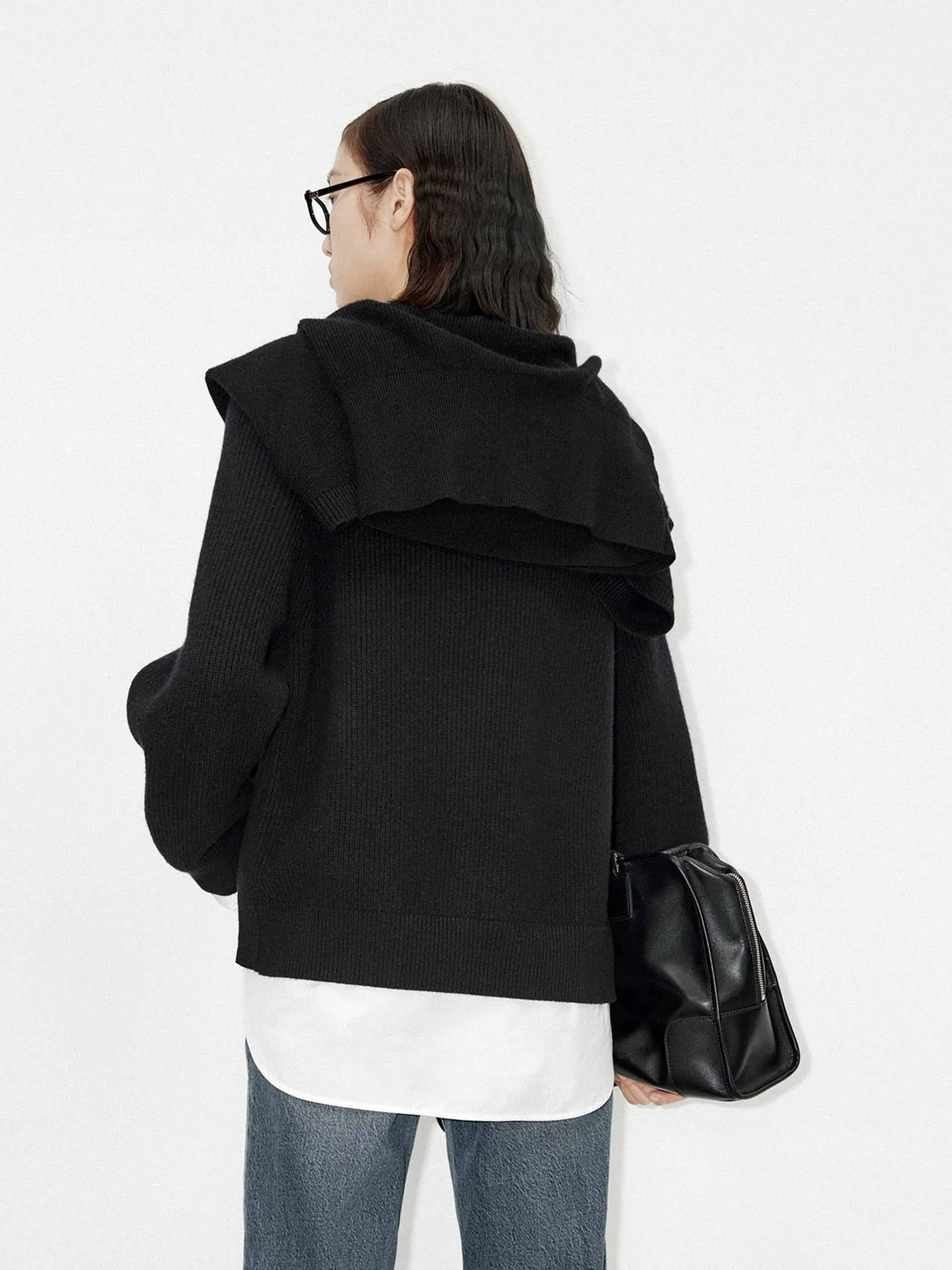 Paneled Detail Knit Sweater