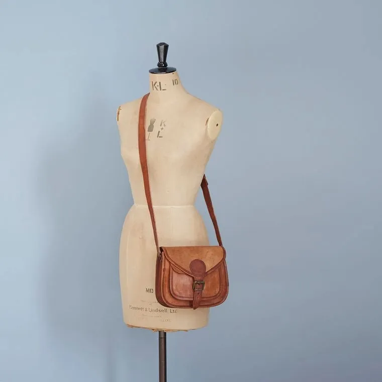 Paper High Bag: Curved Leather Saddle Bag