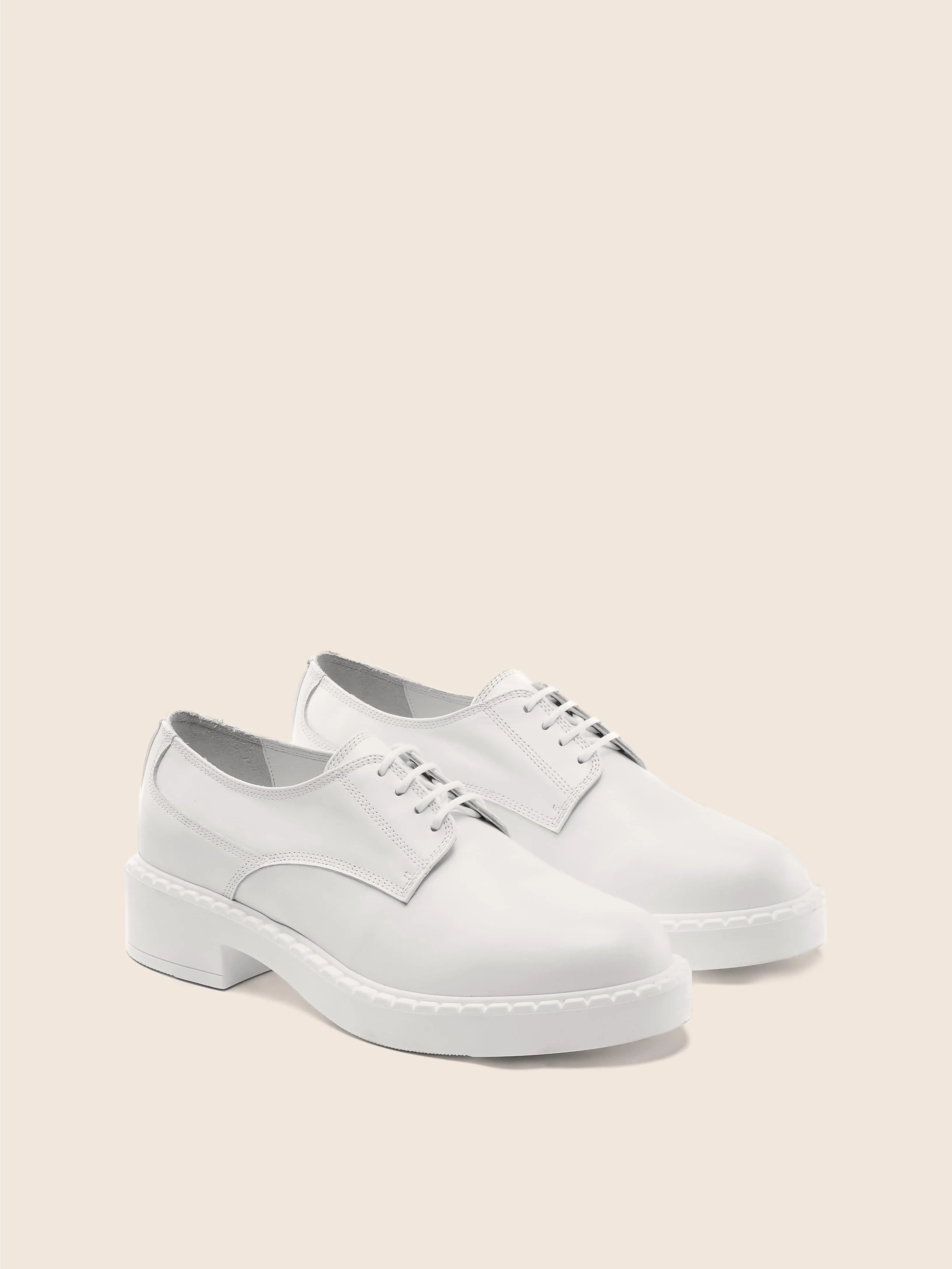 Parada White Oxford