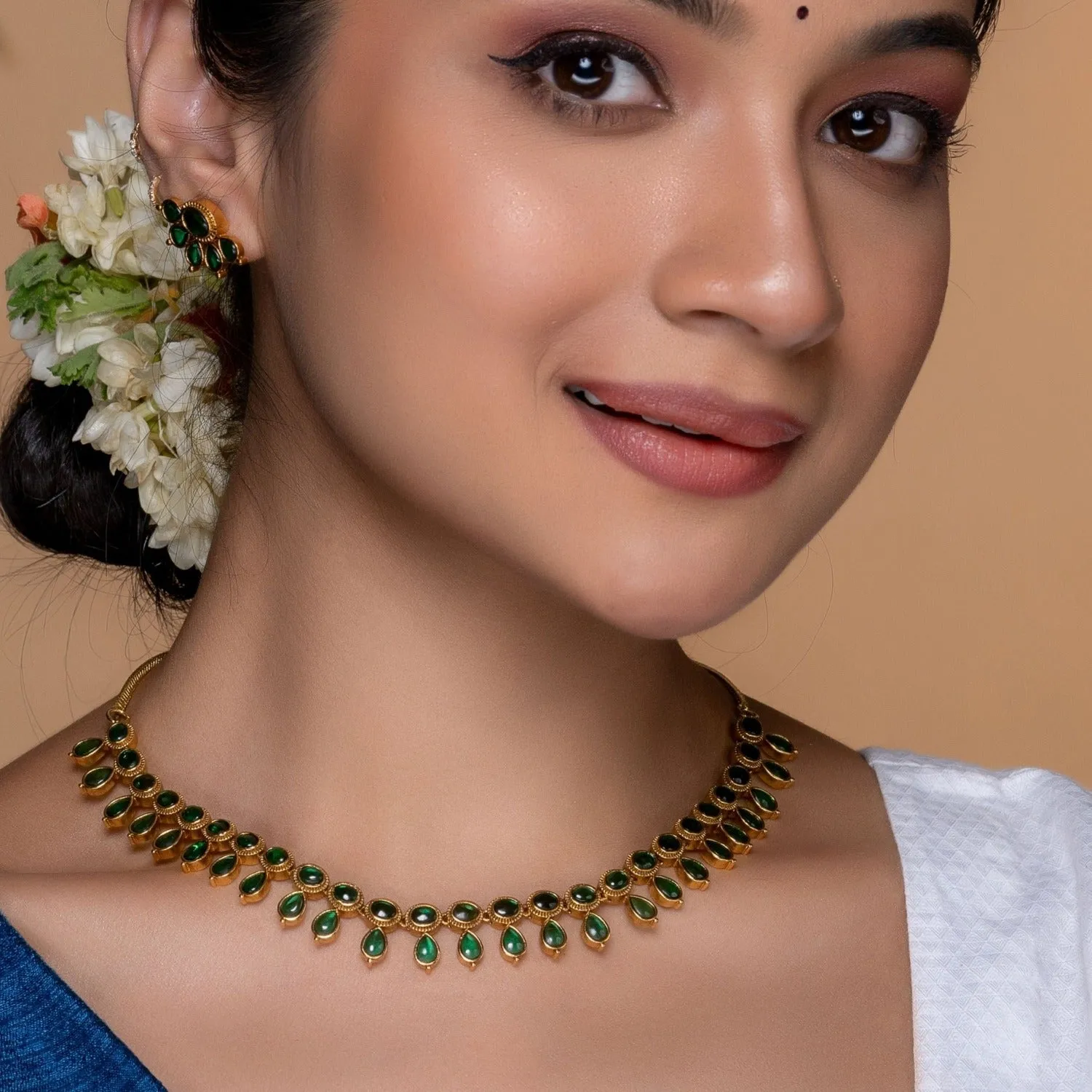 Parama Antique Green Kempu Necklace Set