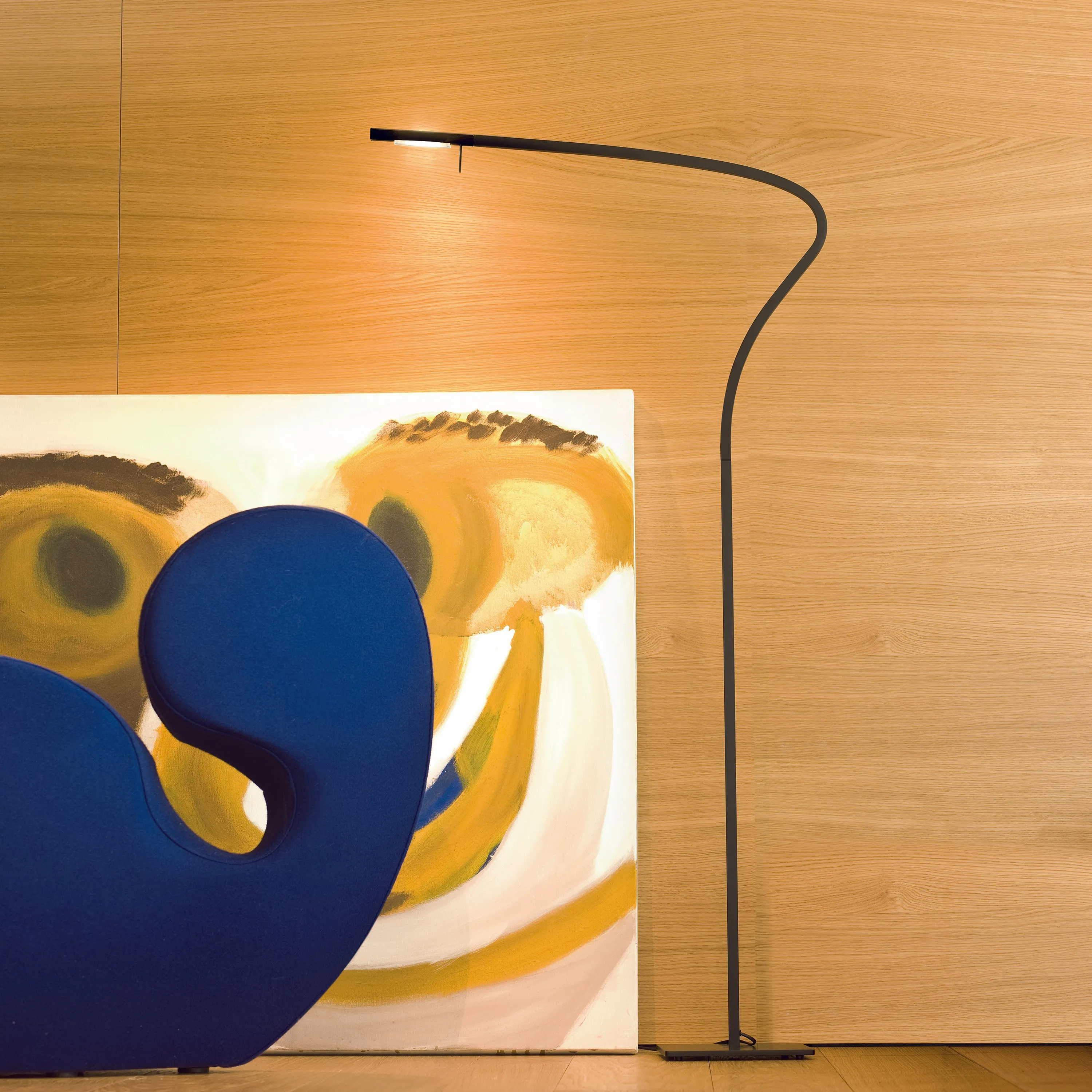 Paraph LED Floor Lamp