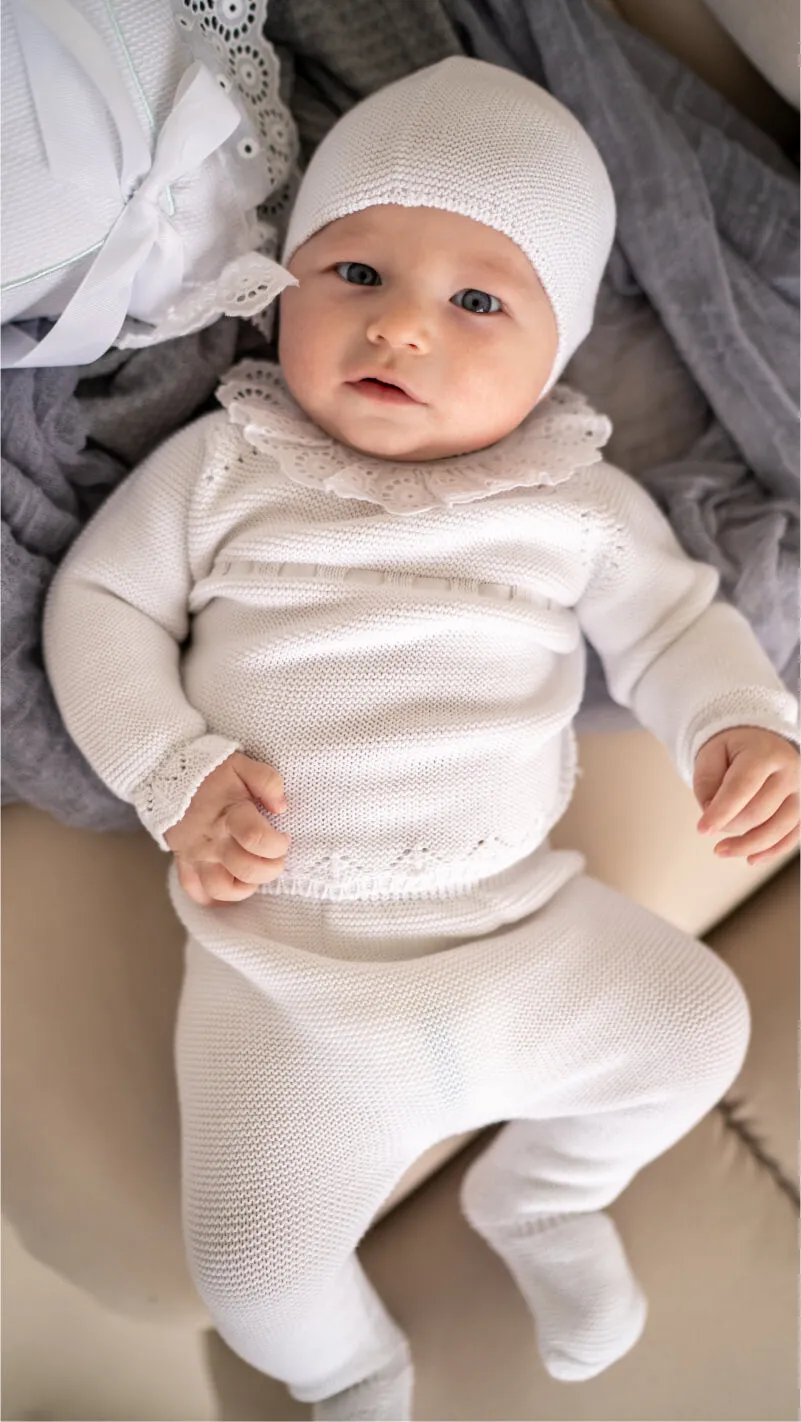 Paris Three Piece Knitted Outfit for Newborns – 100% Organic Cotton (Available in 2 Colors)