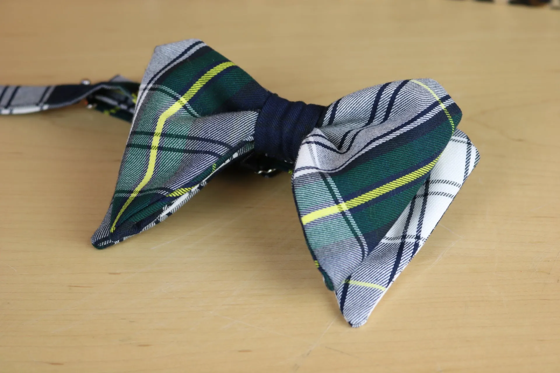 Parthenos Plaid Large Vintage Style Bow Tie