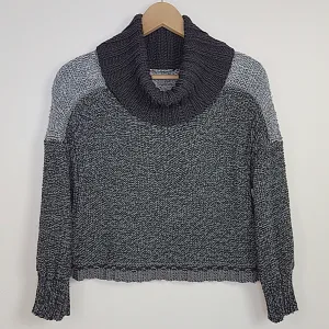 Patch Drop Sleeve Sweater