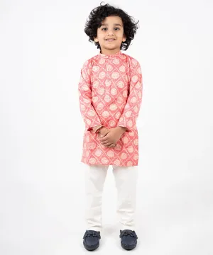 Peach Printed Kurta Pyjama Set for Festive Occasions