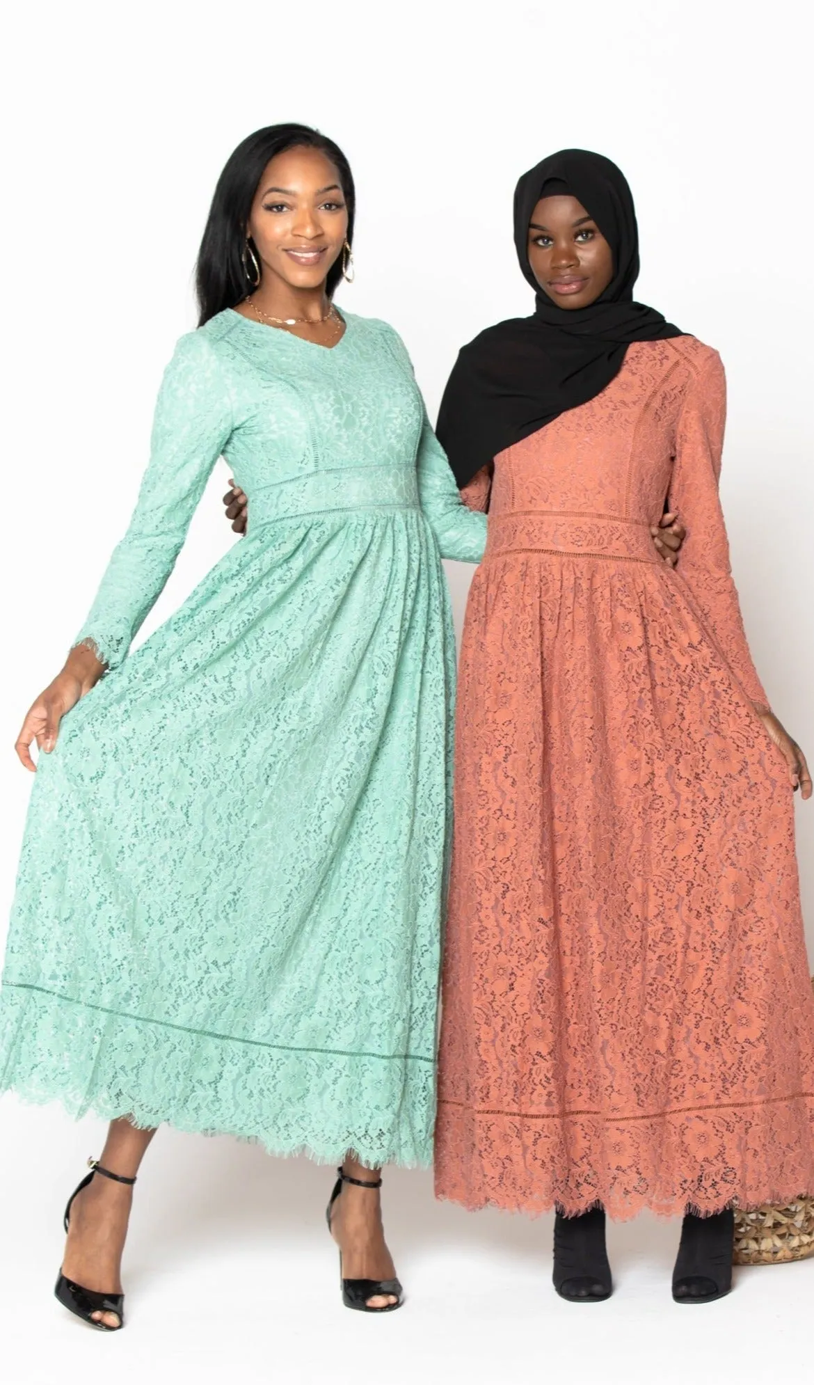 Peach Zahra Lace Long Sleeve Maxi Gown