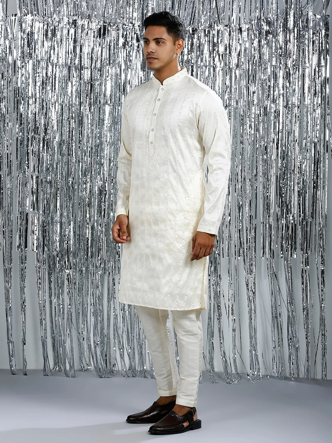 PEARLED IVORY KURTA SET WITH INTRICATE EMBROIDERY WORK