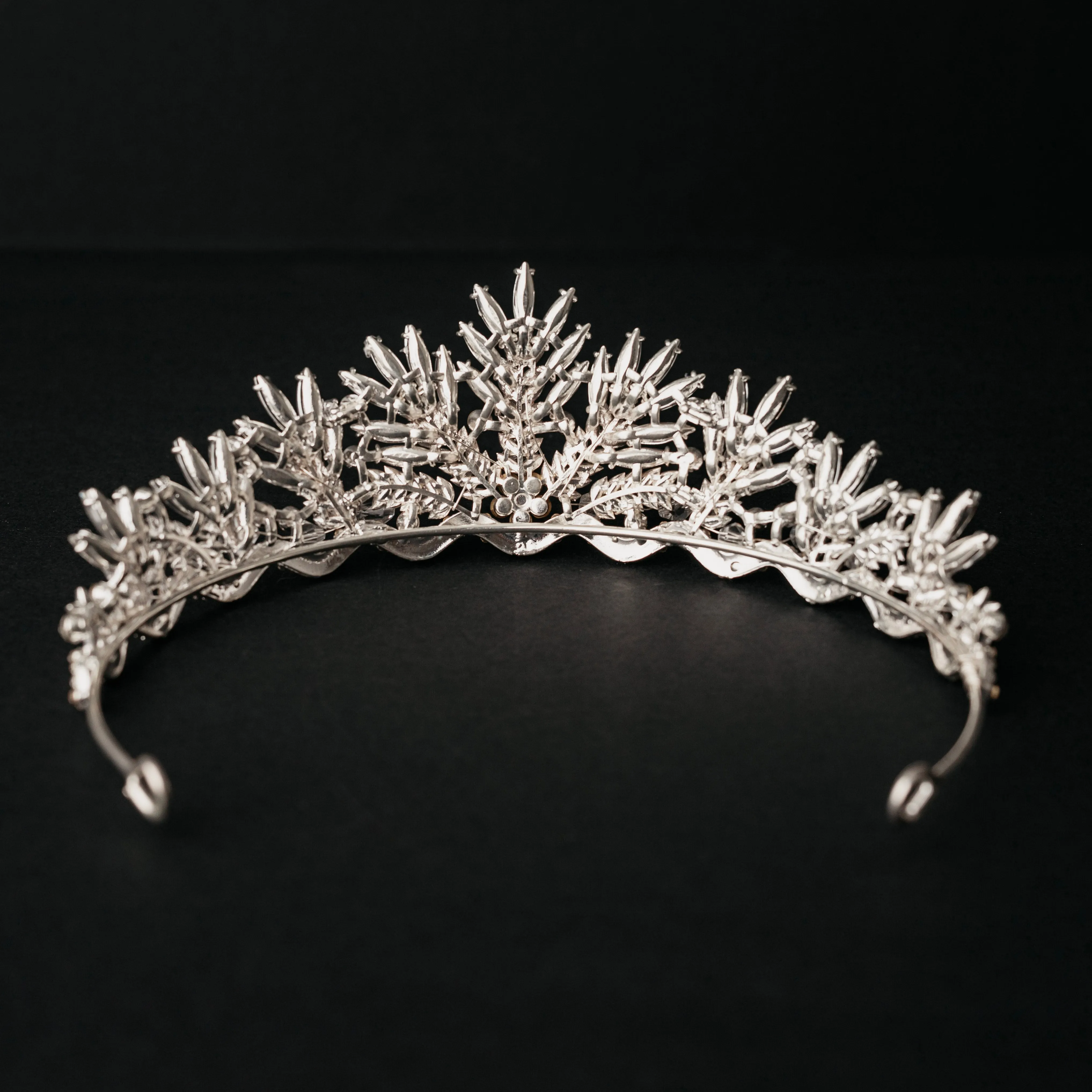 Petra's Tiara in White