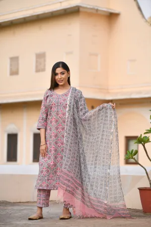 PINKISH FLORAL HANDBLOCK KOTADORIYA DUPATTA SUIT SET