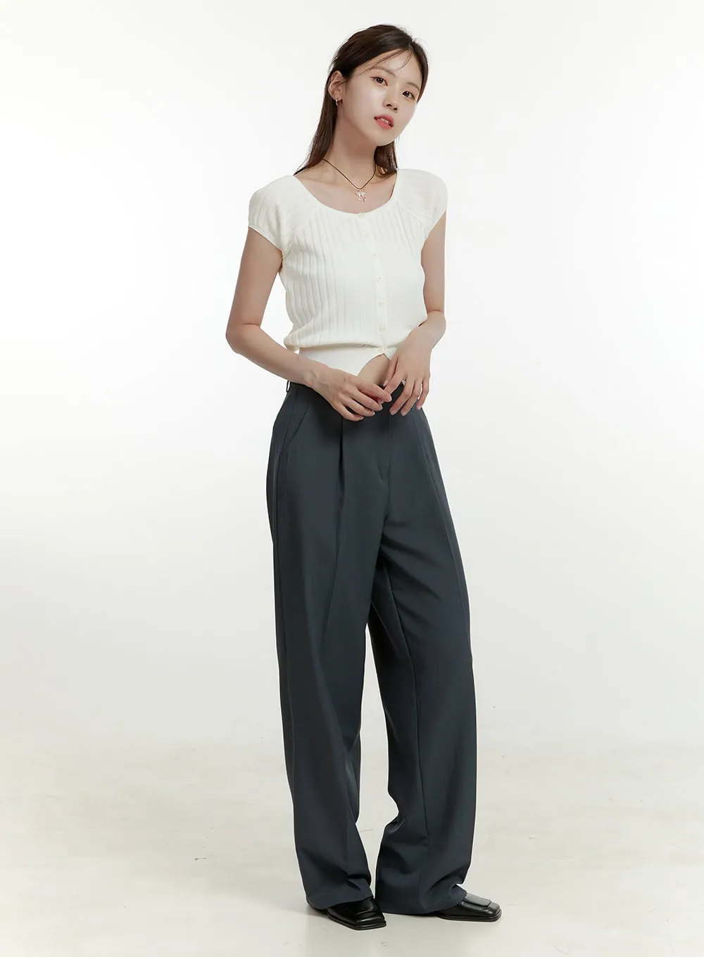 Pintuck Wide Fit Tailored Pants OU427