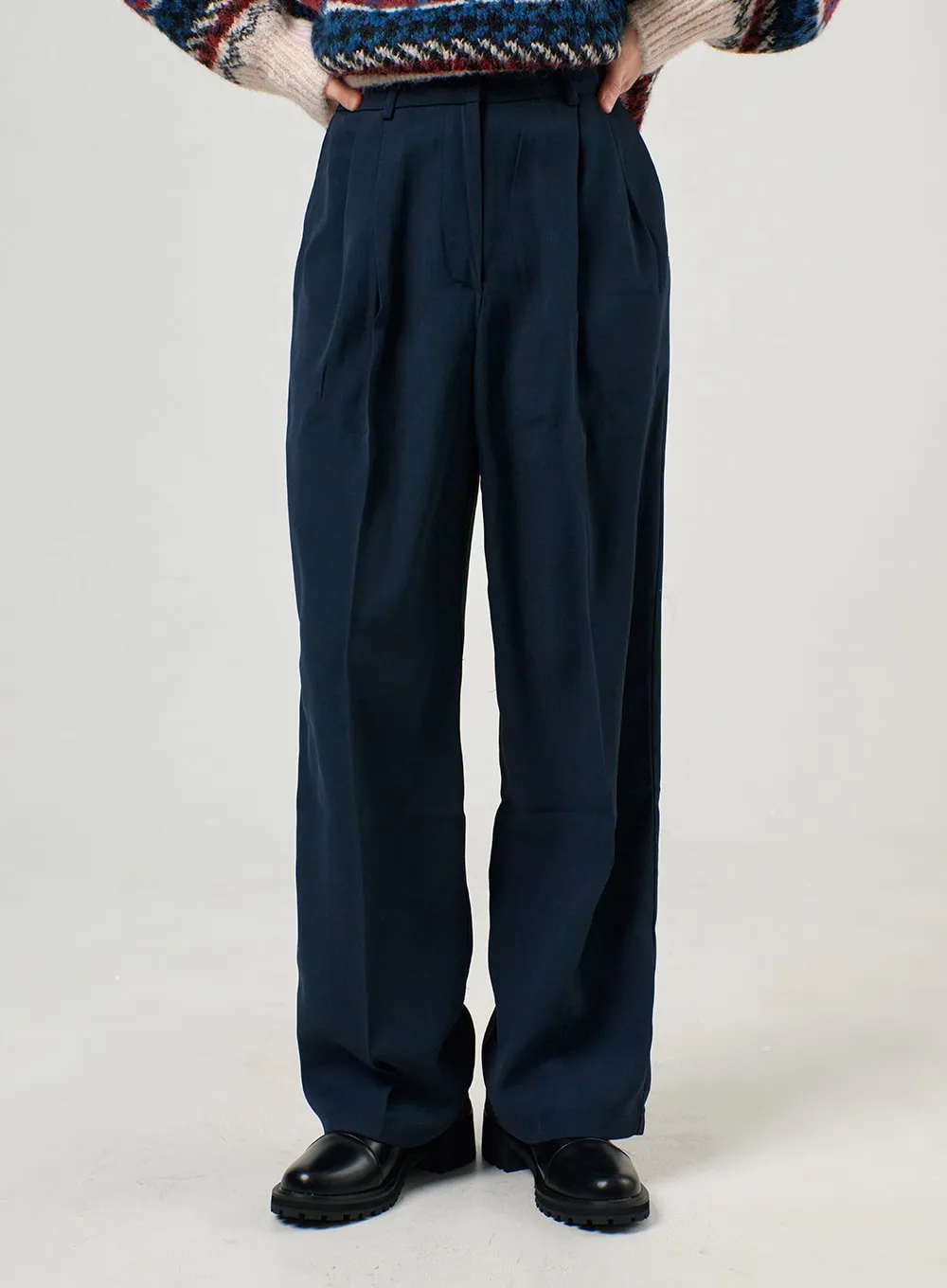 Pintuck Wide Pants OF405