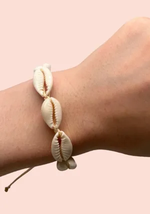 Plain Cowrie shell wax string bracelet