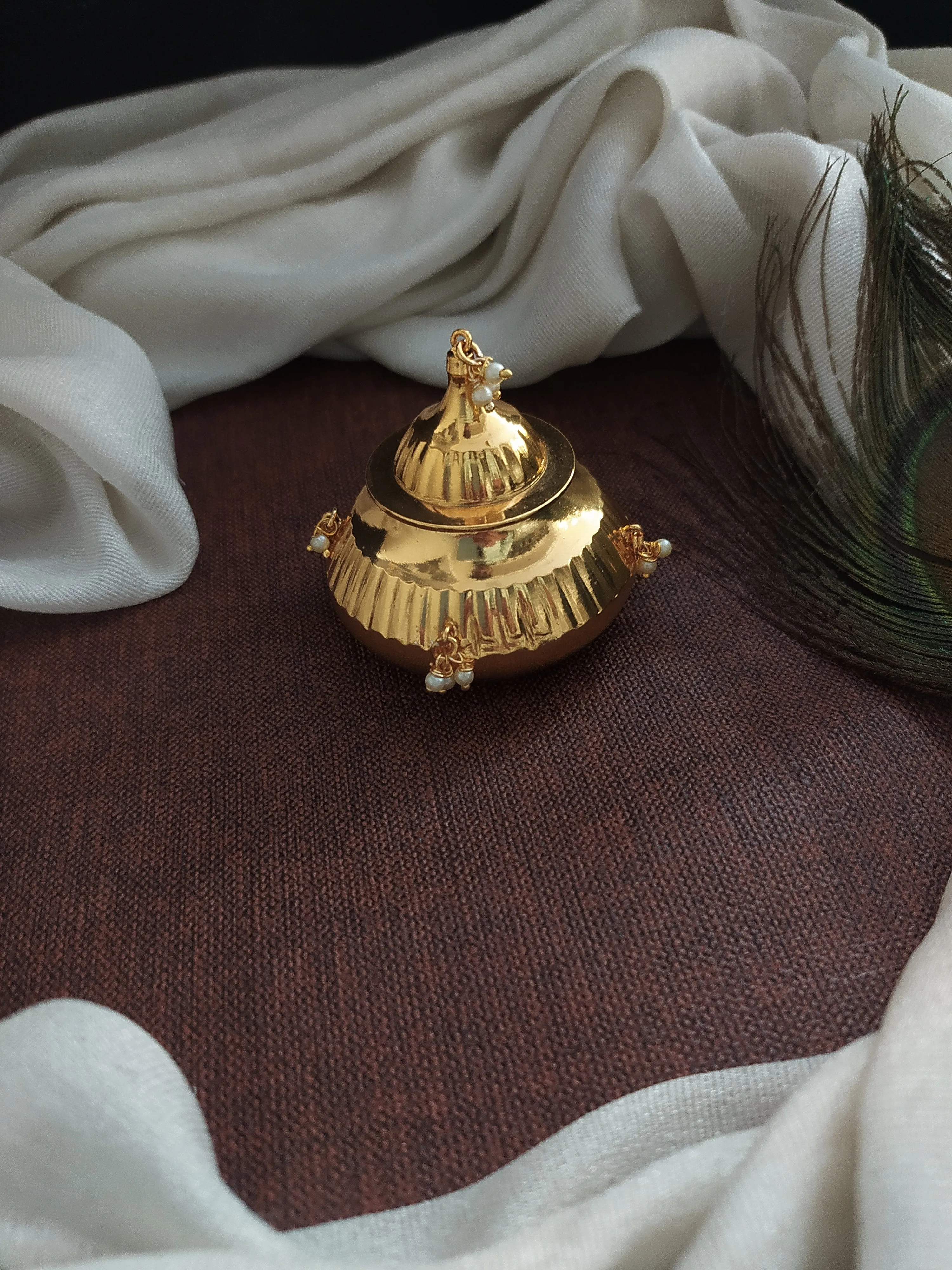 Plain Oval Pot Shape Kumkum Box with Pearls