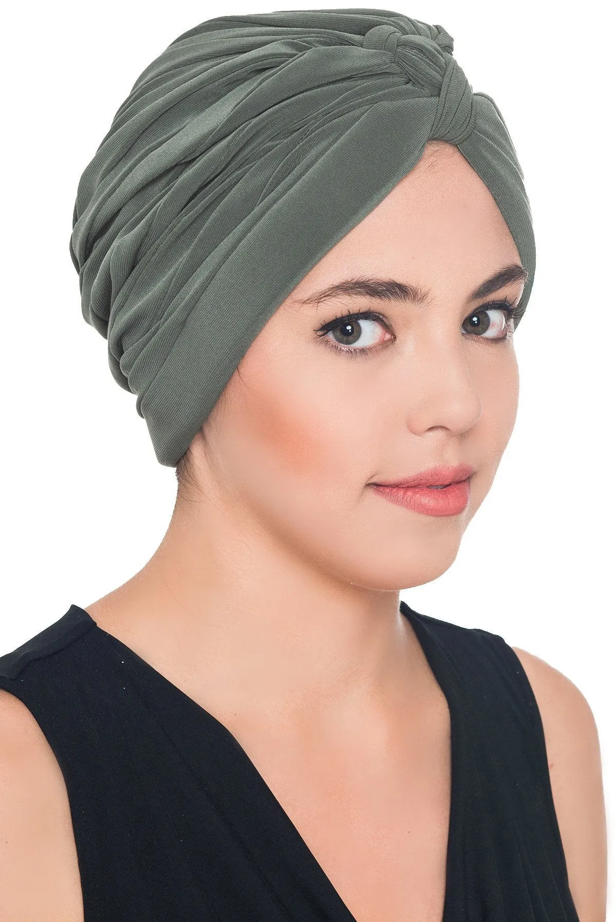 Pleated W Pattern Turban