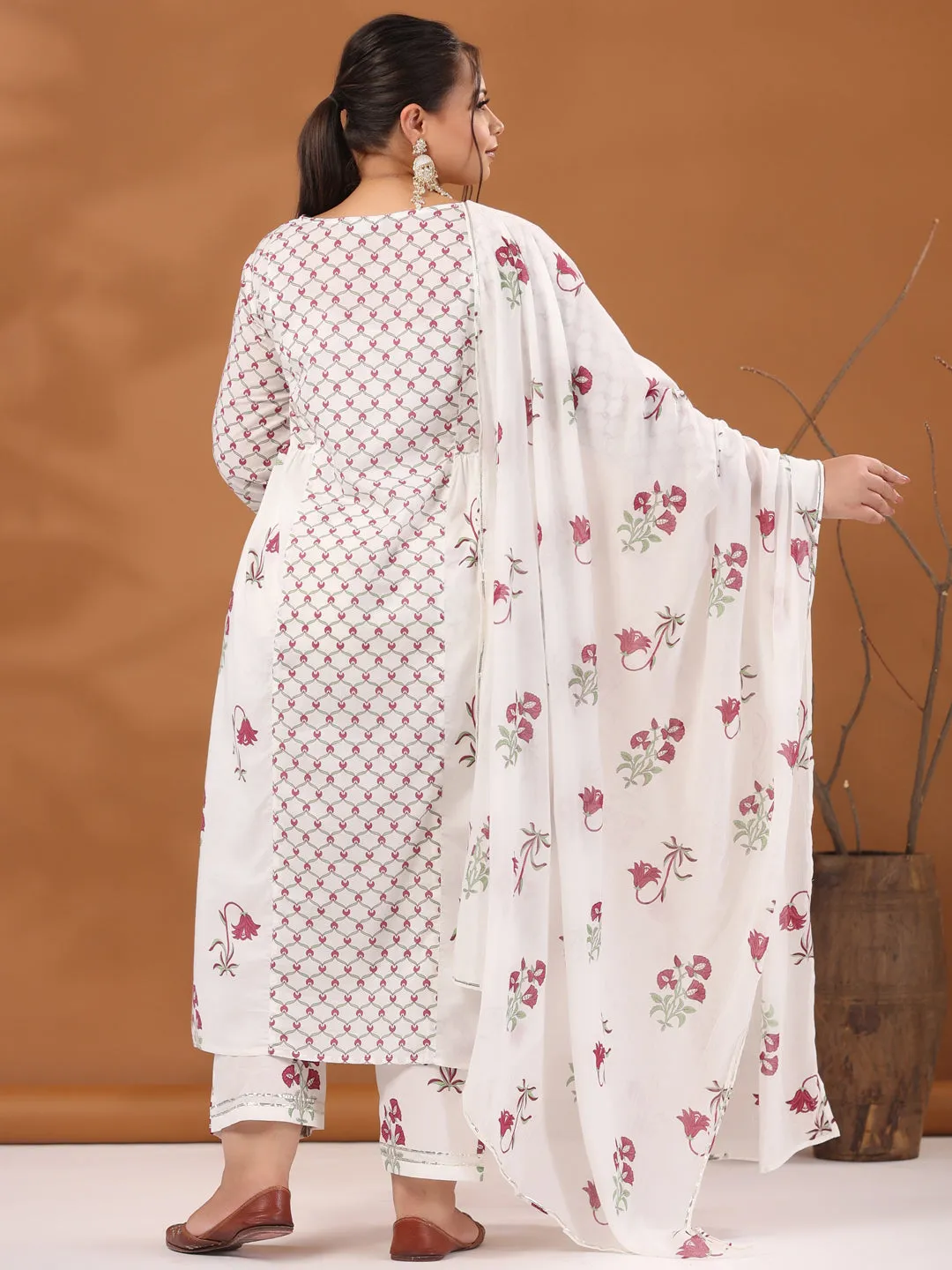 Plus Size White & Magenta Pink Ethnic Printed Flared Kurta With Pants & Dupatta