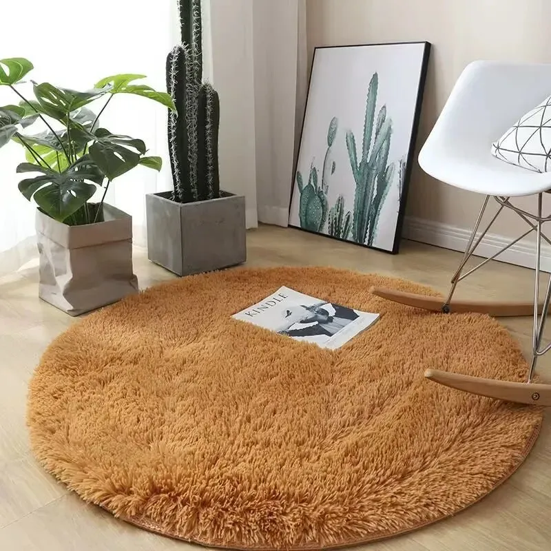 Plush Round Carpet with Fluffy Non-Slip Design