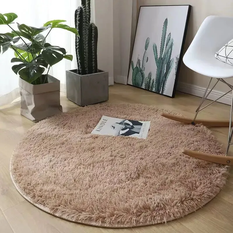 Plush Round Carpet with Fluffy Non-Slip Design