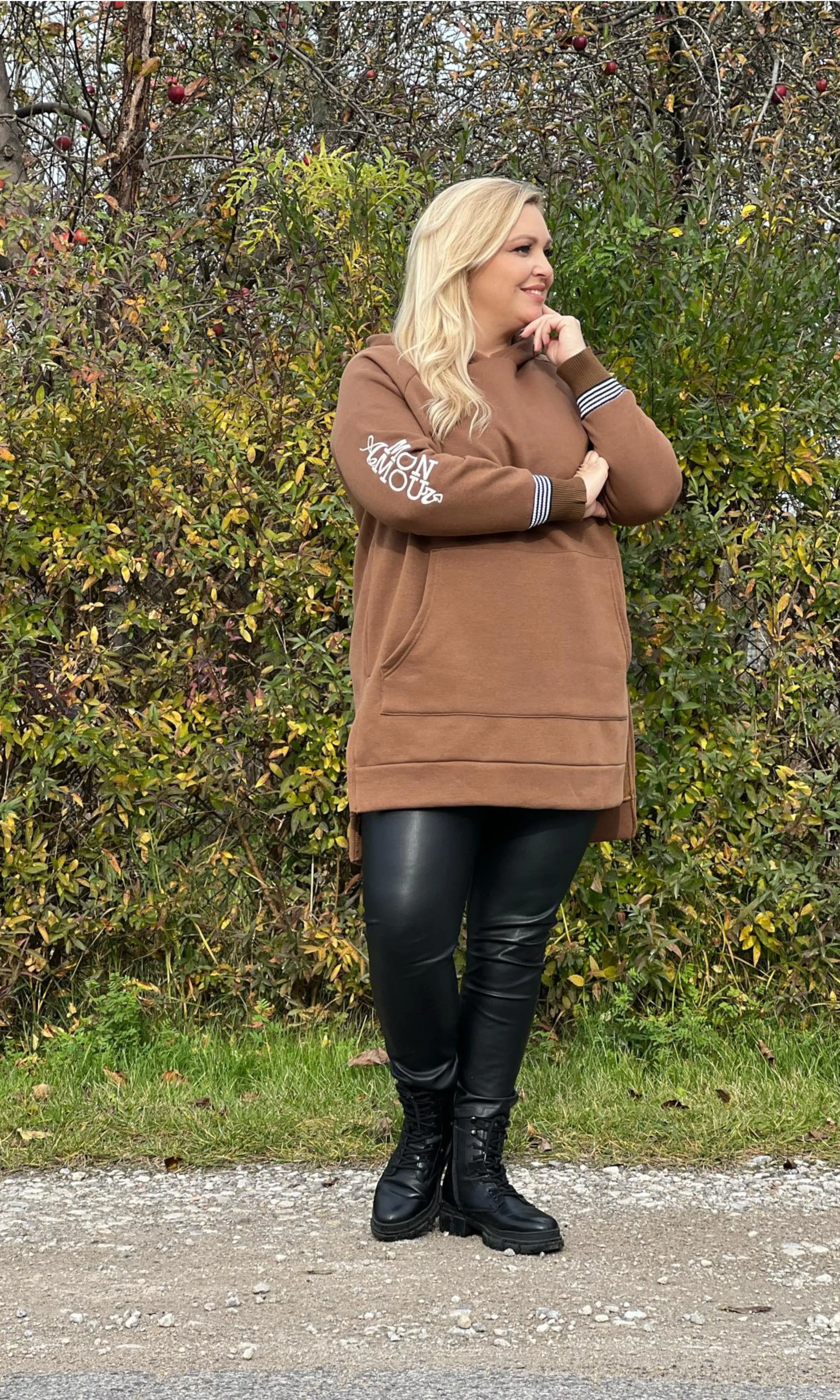 PLUSSIZE Trui Bruin