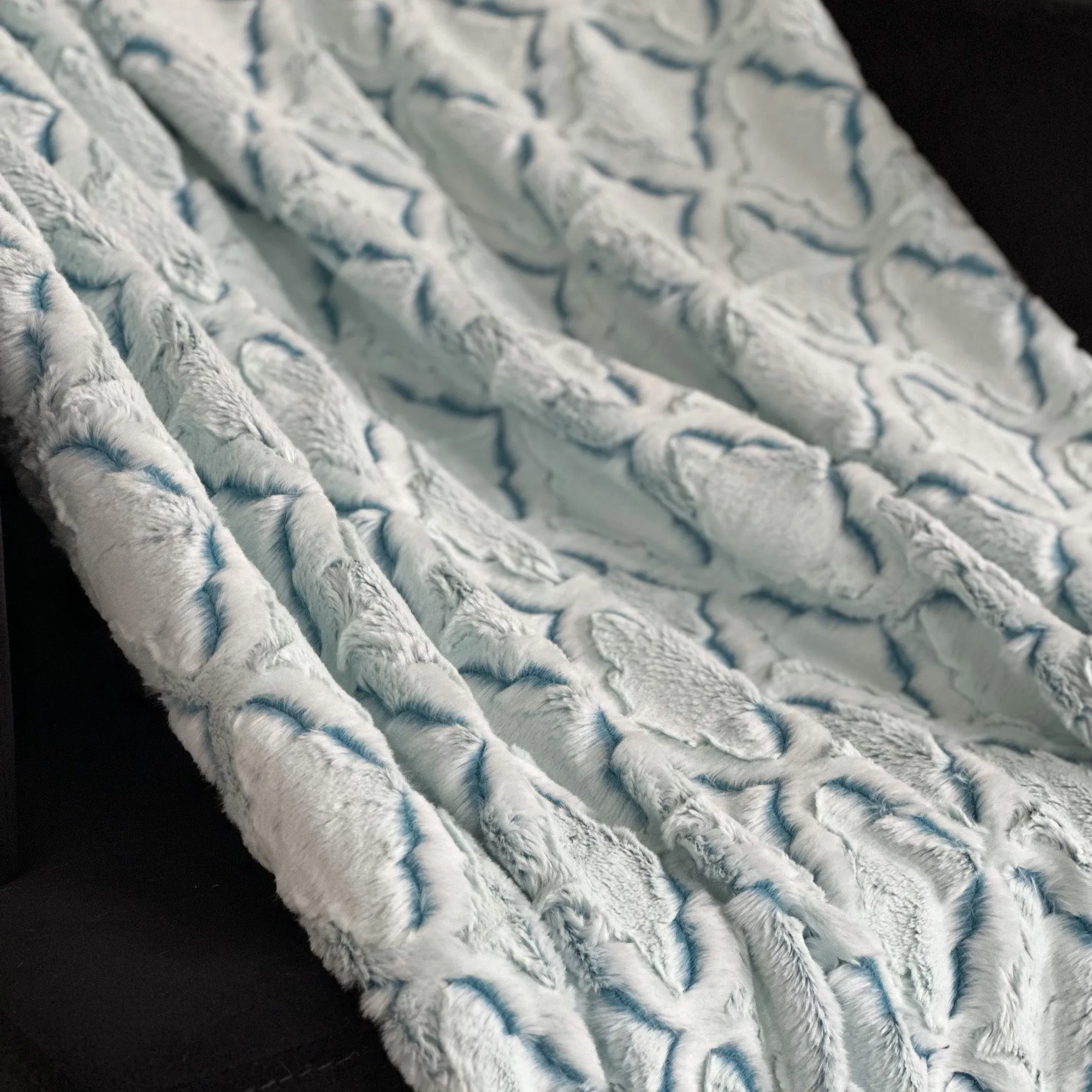 Plutus Light Blue Diamond Faux Fur Luxury Throw Blanket