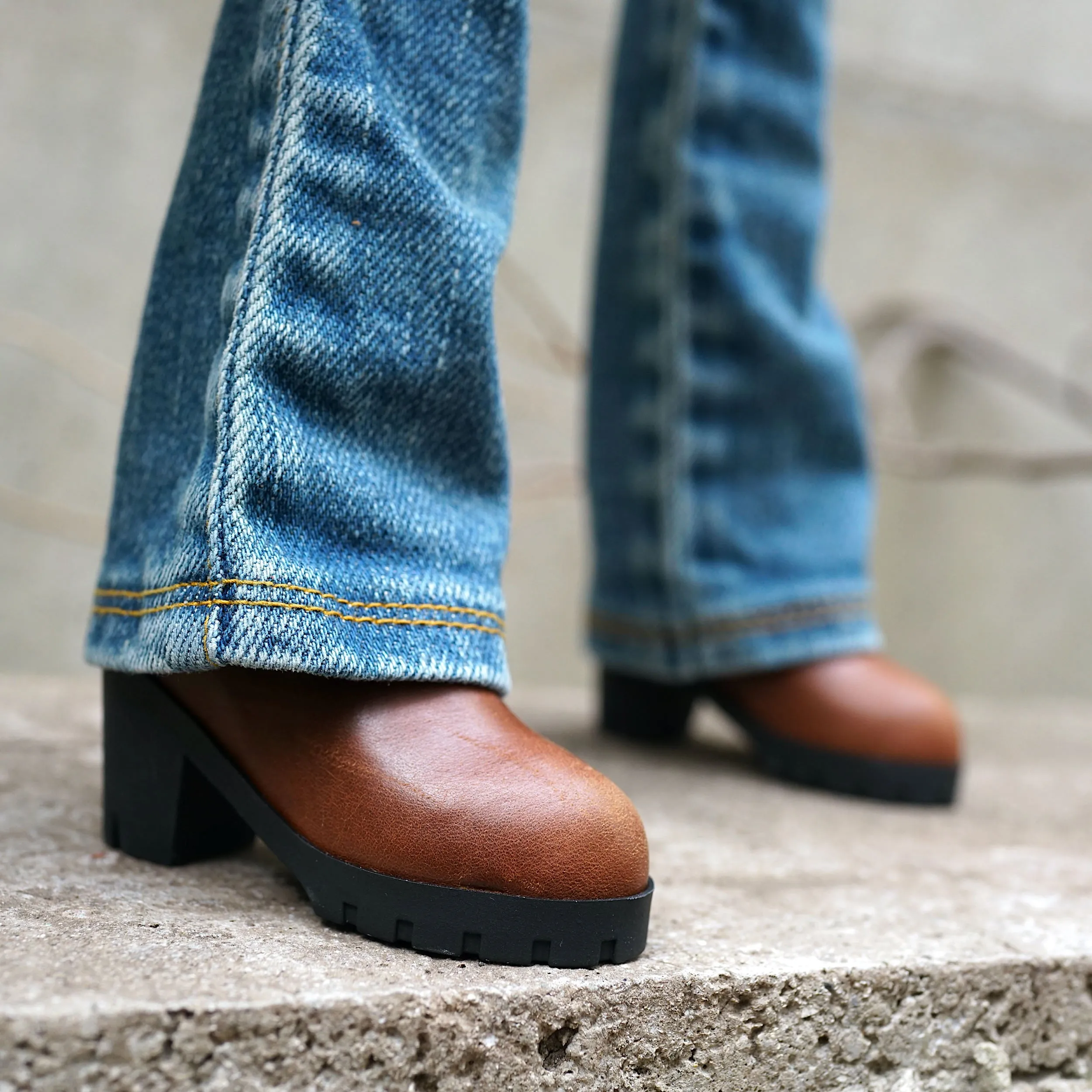 Pointed Ankle Boots (Brown)