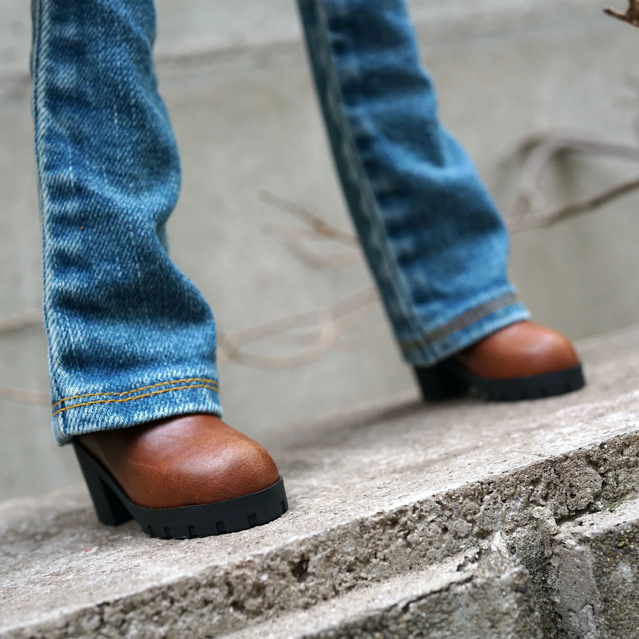 Pointed Ankle Boots (Brown)