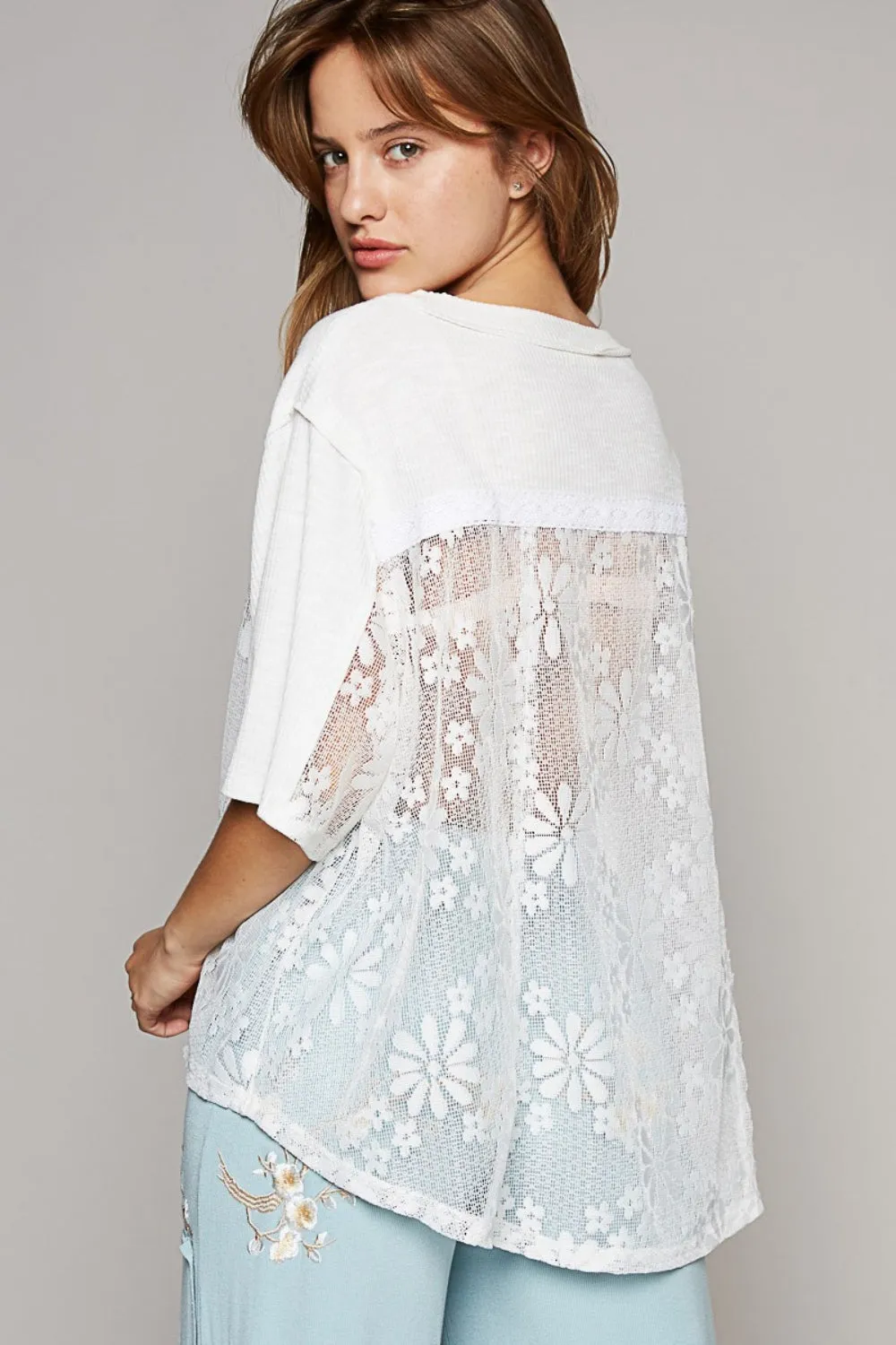 POL Round Neck Short Sleeve Lace Top