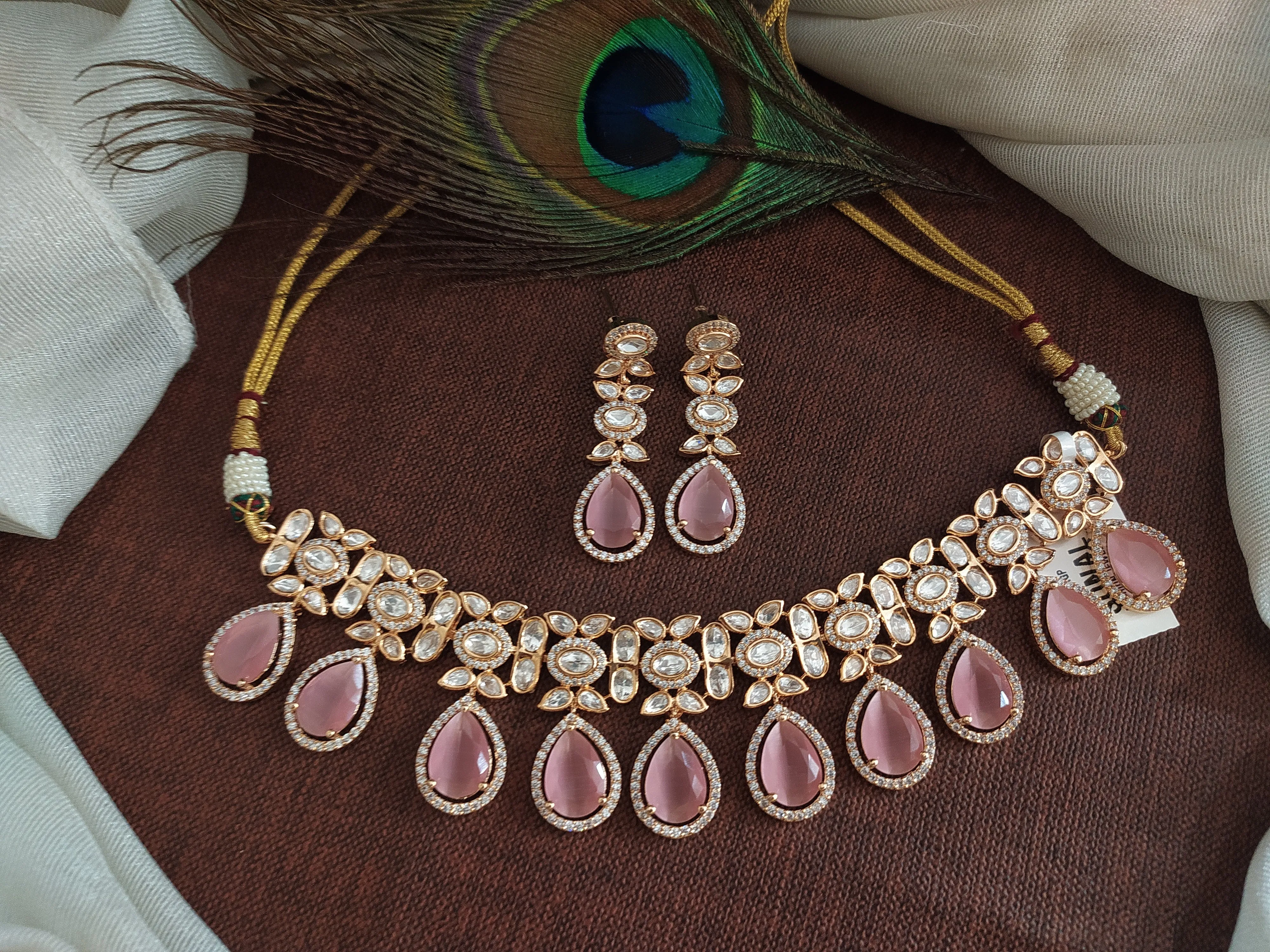 Polki Kundan Necklace with Pear Shape Drop and Uncut Diamond Stones