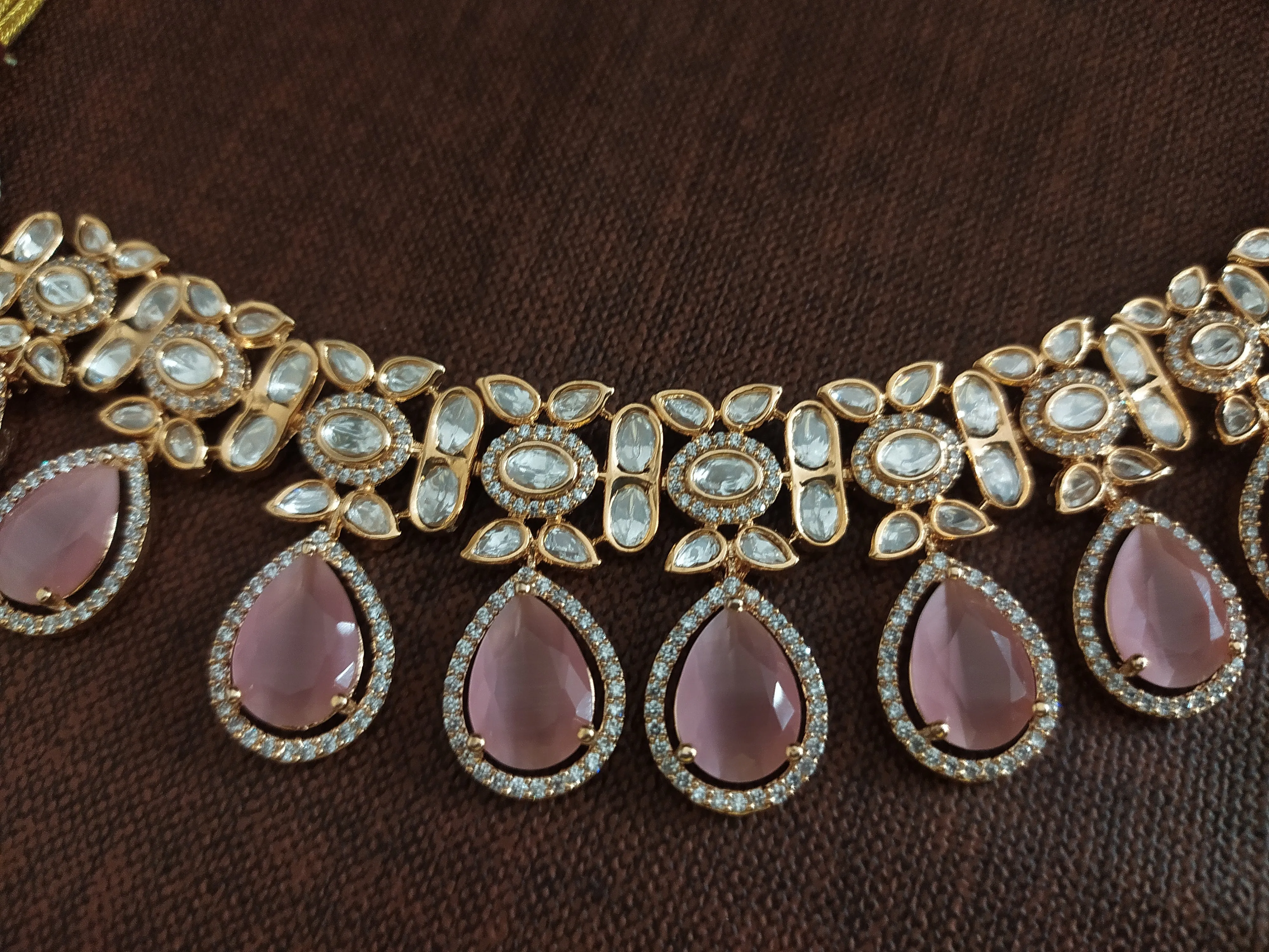 Polki Kundan Necklace with Pear Shape Drop and Uncut Diamond Stones