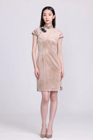 POLLY Houndstooth Velvet Cheongsam (Camel)