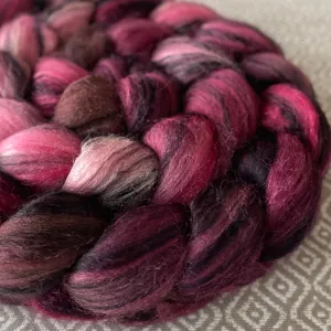 Polwarth Black Bamboo Silk Roving - Victoria