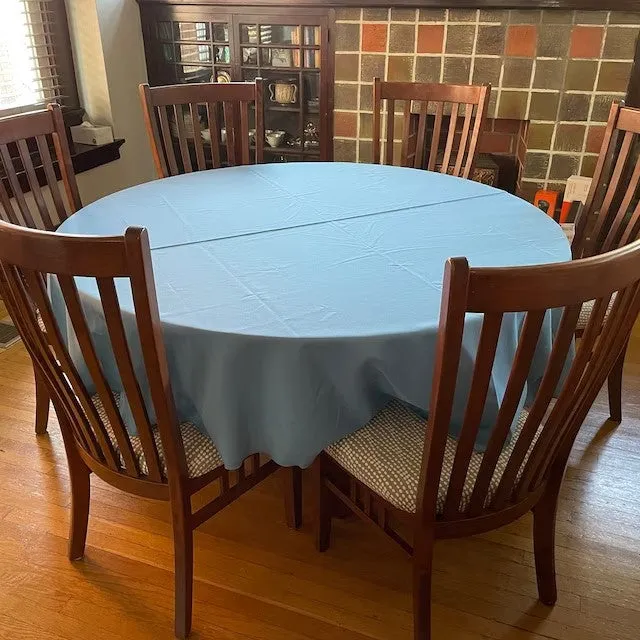 Poly Premier Round Tablecloth