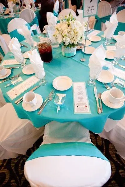 Poly Premier Round Tablecloth