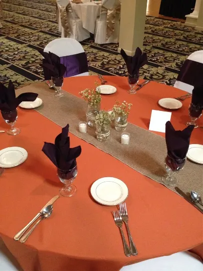 Poly Premier Round Tablecloth