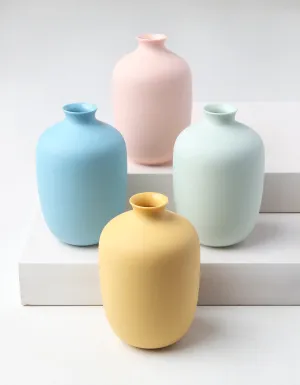 Porcelain Vase Narrow