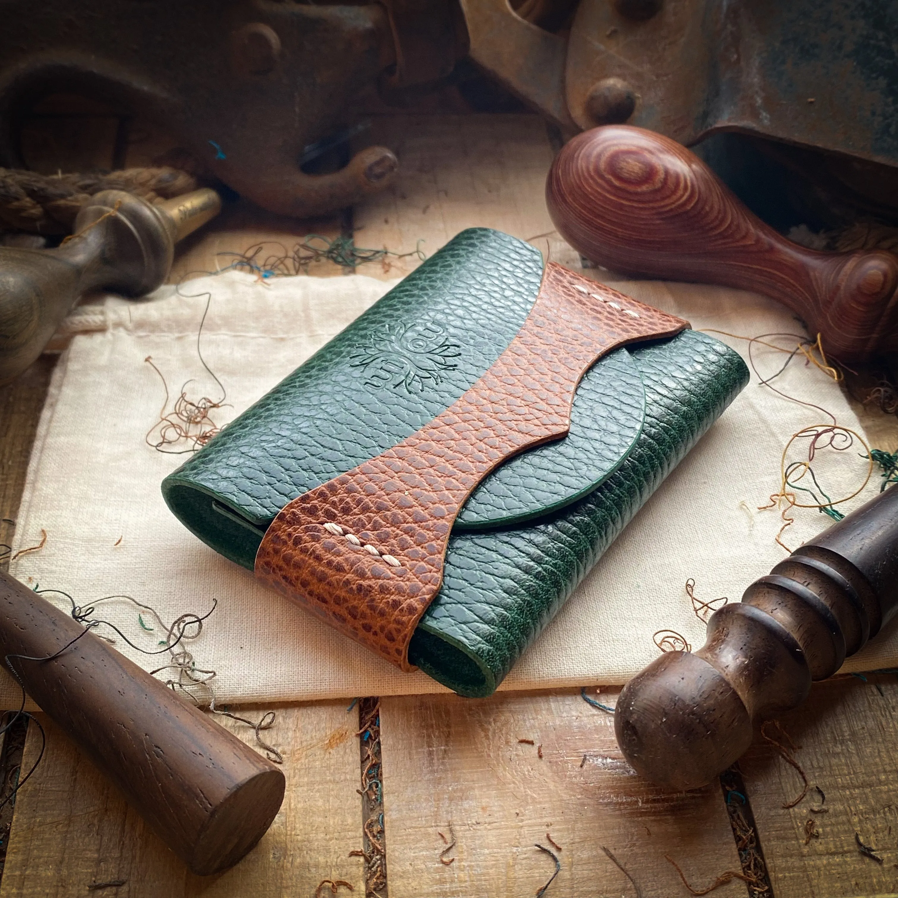 Posh Minimalist Wallet - Green and Whiskey Dollaro