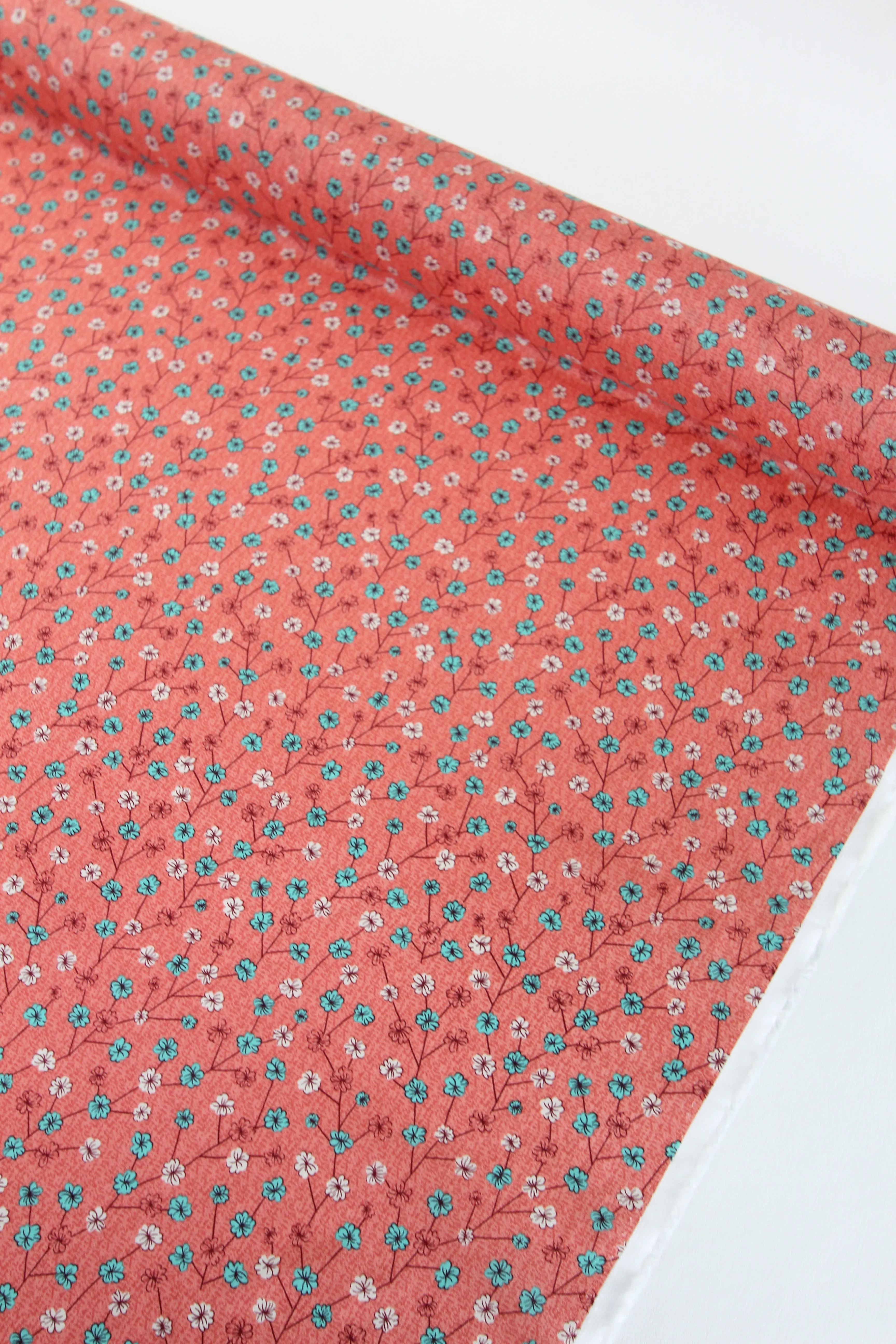 Pravolone - Printed Viscose | Peach