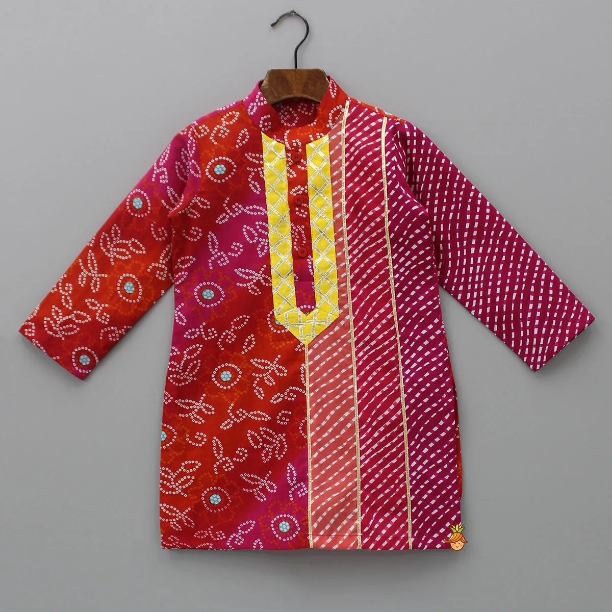 Pre Order: Leheriya And Bandhani Printed Multicolour Kurta And Pyjama