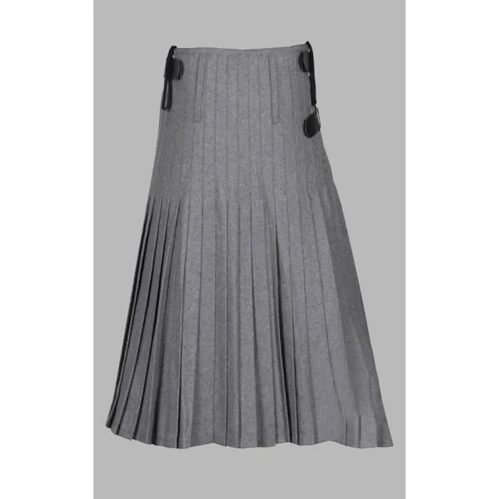 Premium Light Grey Kilt - Sophisticated Elegance in Every Pleat - American Kilt Crafts