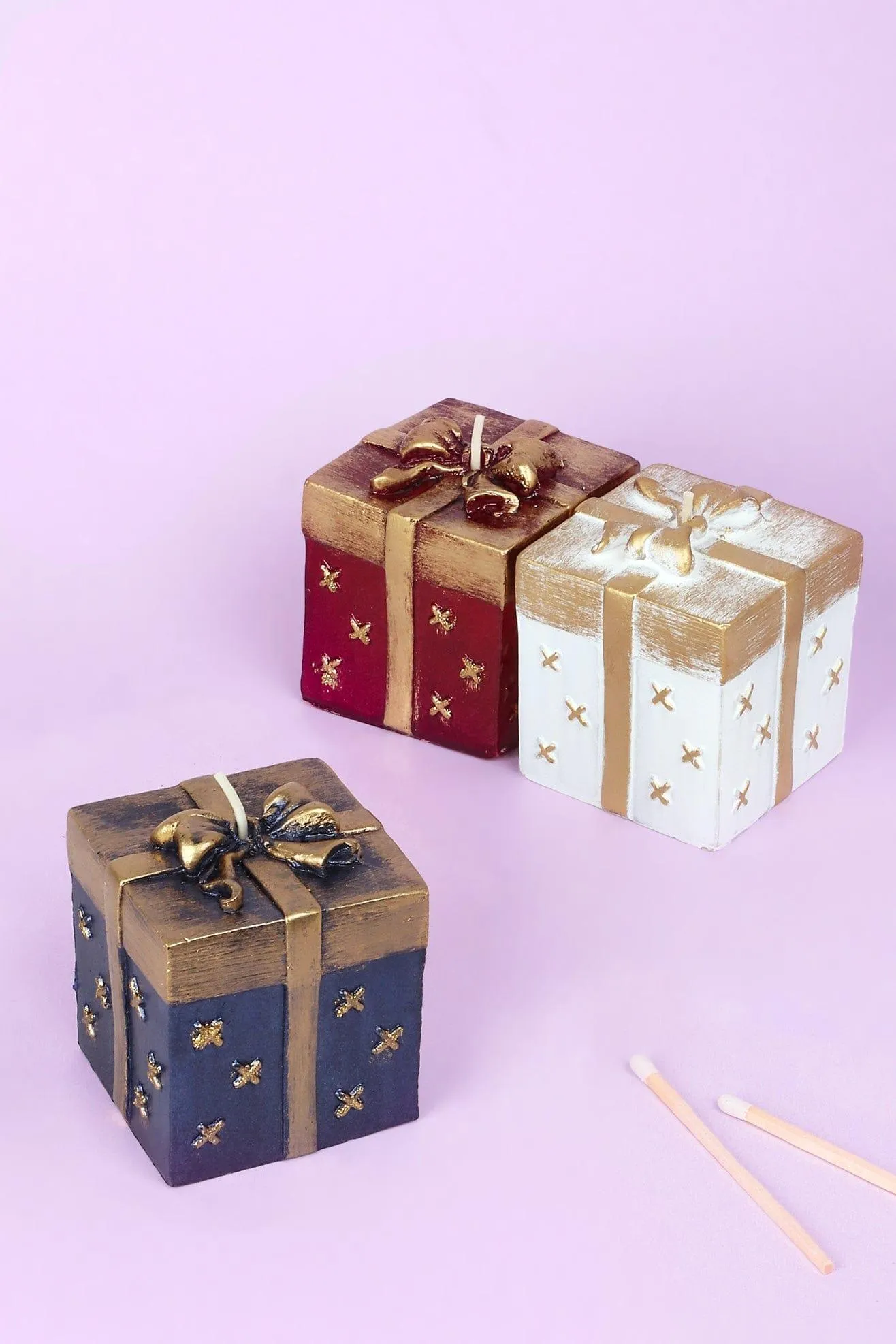 Present Box-Shaped Candles