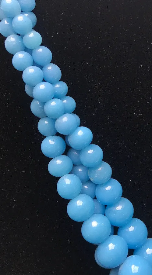 Pretty Vintage Turquoise Blue Milk Glass Necklace