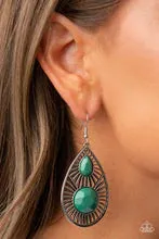 Prima Donna Diva - Green Earrings FINAL