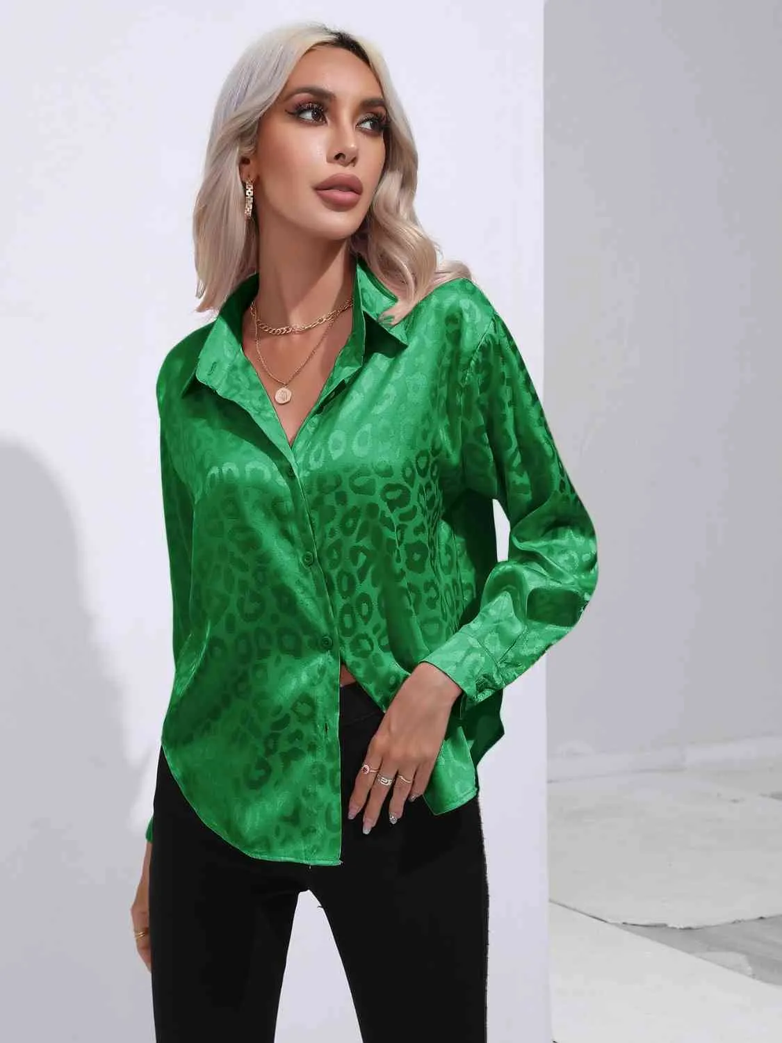 Printed Collared Neck Buttoned Shirt