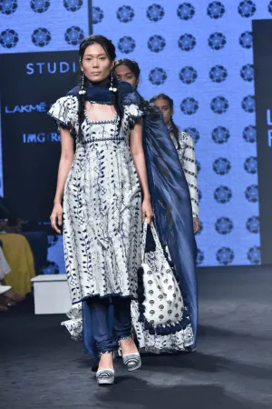 Printed Kurta With Churidar & Dupatta