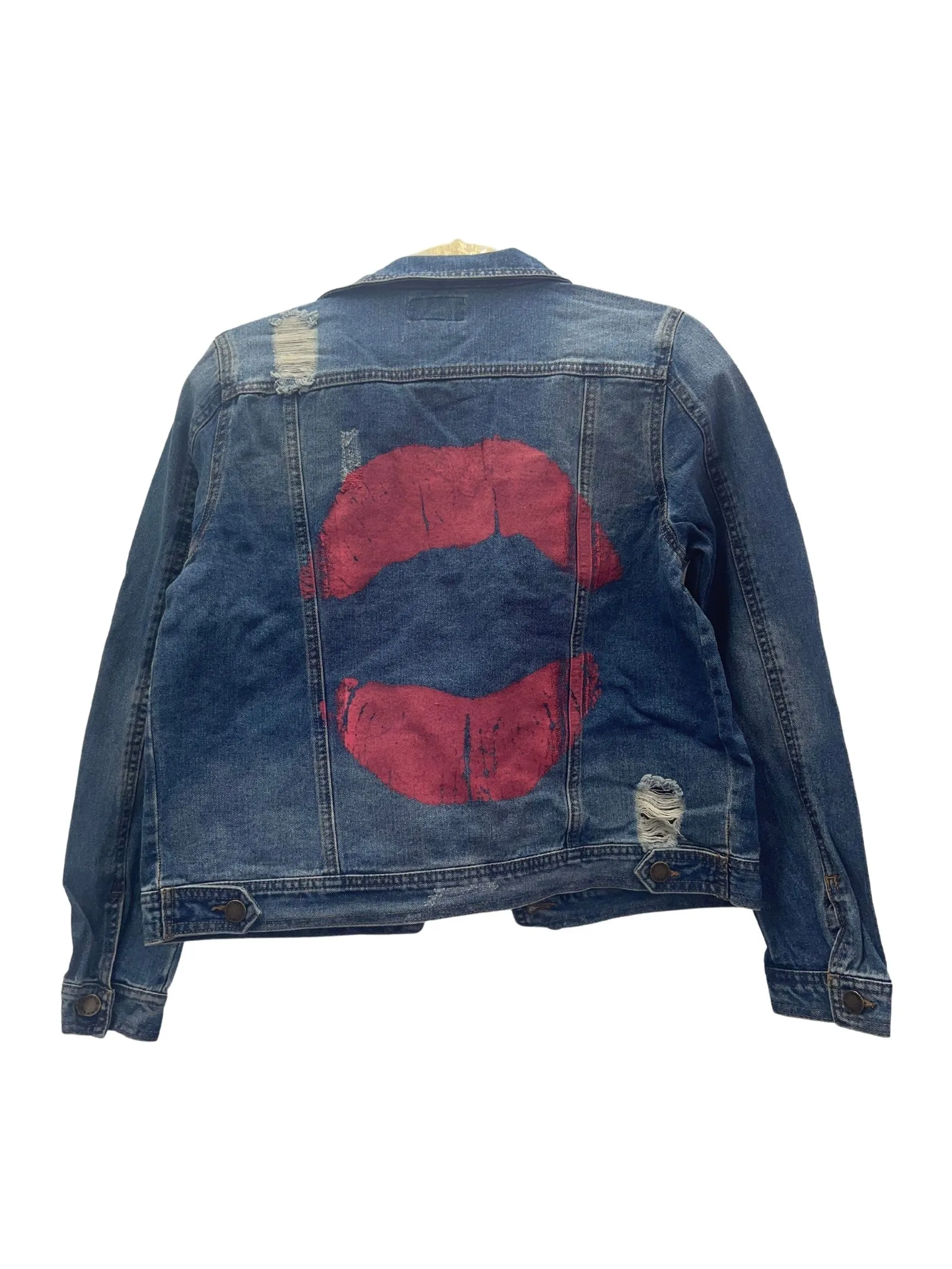 PUCKER UP DENIM JACKET